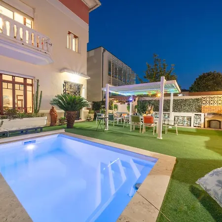 וילה Maryse Avec Piscine Privative סן-לורן-דה-לה-סלאנק